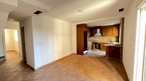 Foto 2 de Dúplex en venda a Sierra, Crevillent, Alicante