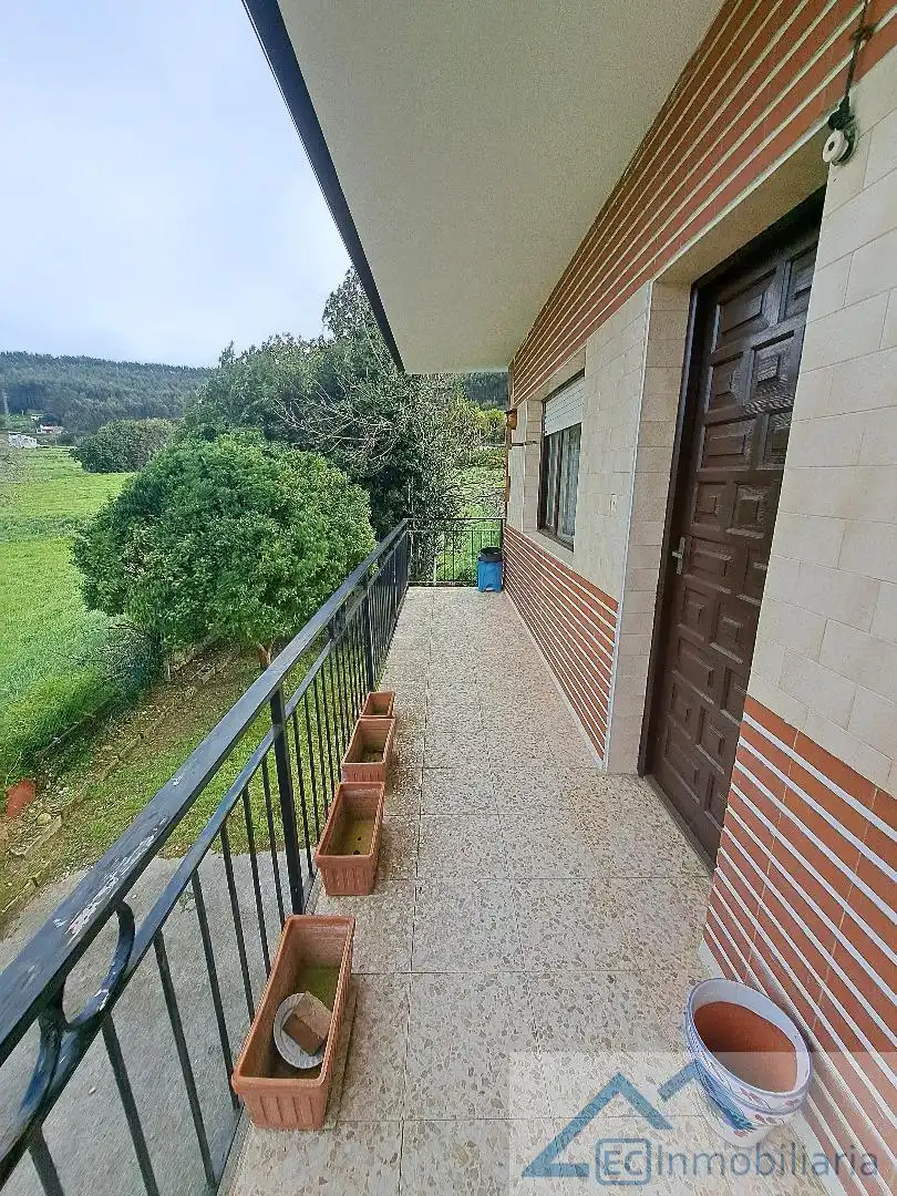 Haus mit Terrasse zum Verkauf in Barrio Arnuero-Palacio, imagen 9