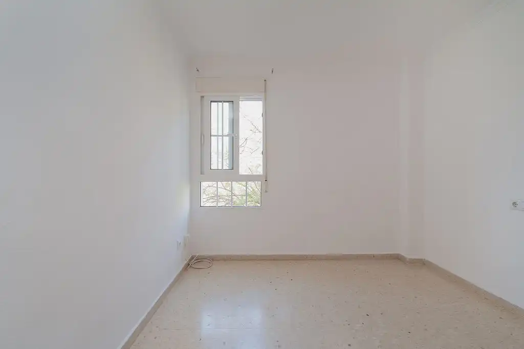 Bedroom of Flat for sale in Benalmádena