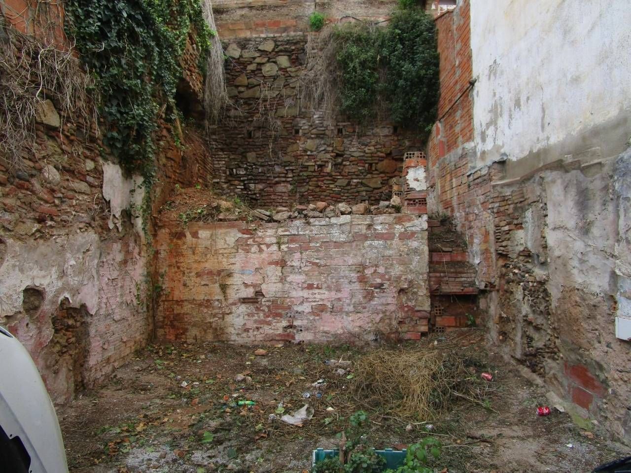 Garden of Land for sale in Badalona