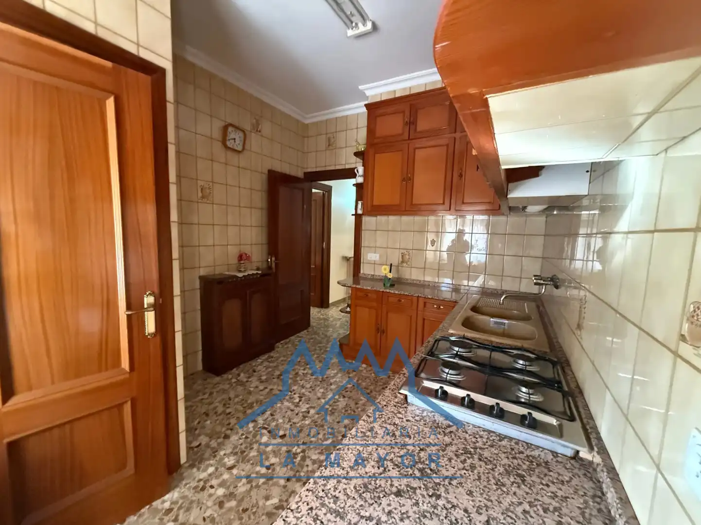 Cuina de Casa o xalet en venda en Almagro amb Jardí privat, Terrassa i Traster