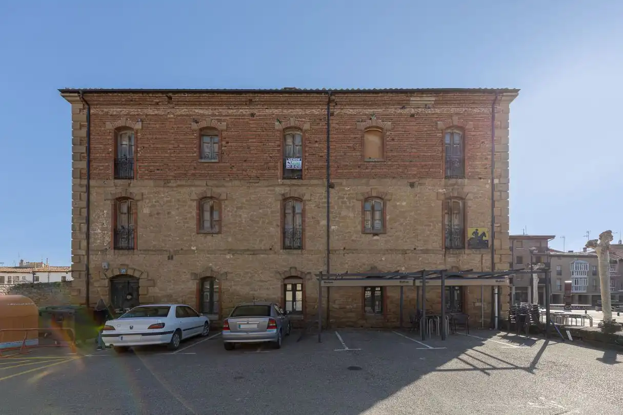 Vista exterior de Casa o xalet en venda en Casalarreina amb Jardí privat