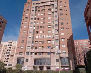 Exterior view of Flat to rent in  Madrid Capital  with Heating, Parquet flooring and Terrace