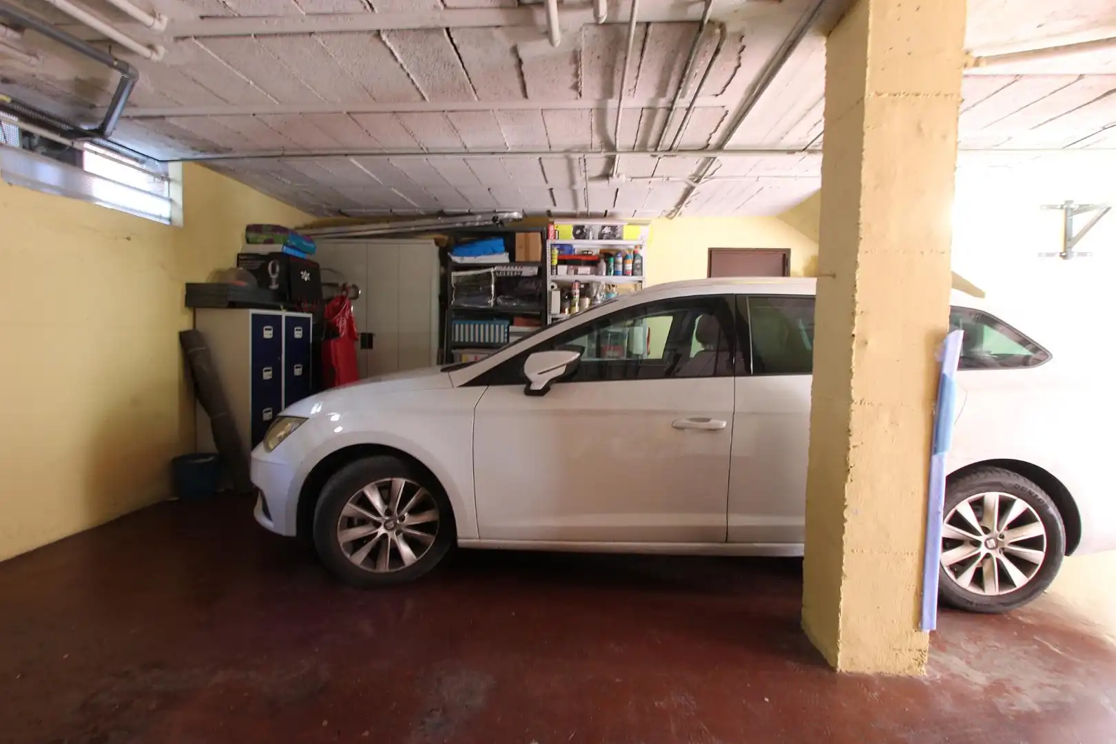 Aparcament de Casa o xalet en venda en Este - Alcosa- Torreblanca