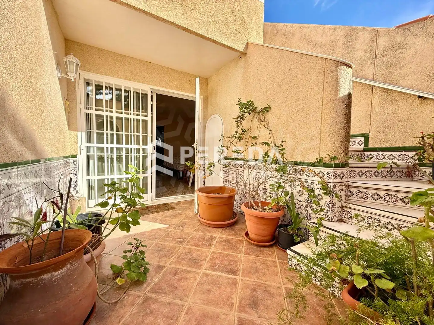Garden of Houses for sale in Roquetas de Mar  with Terrace and Community pool