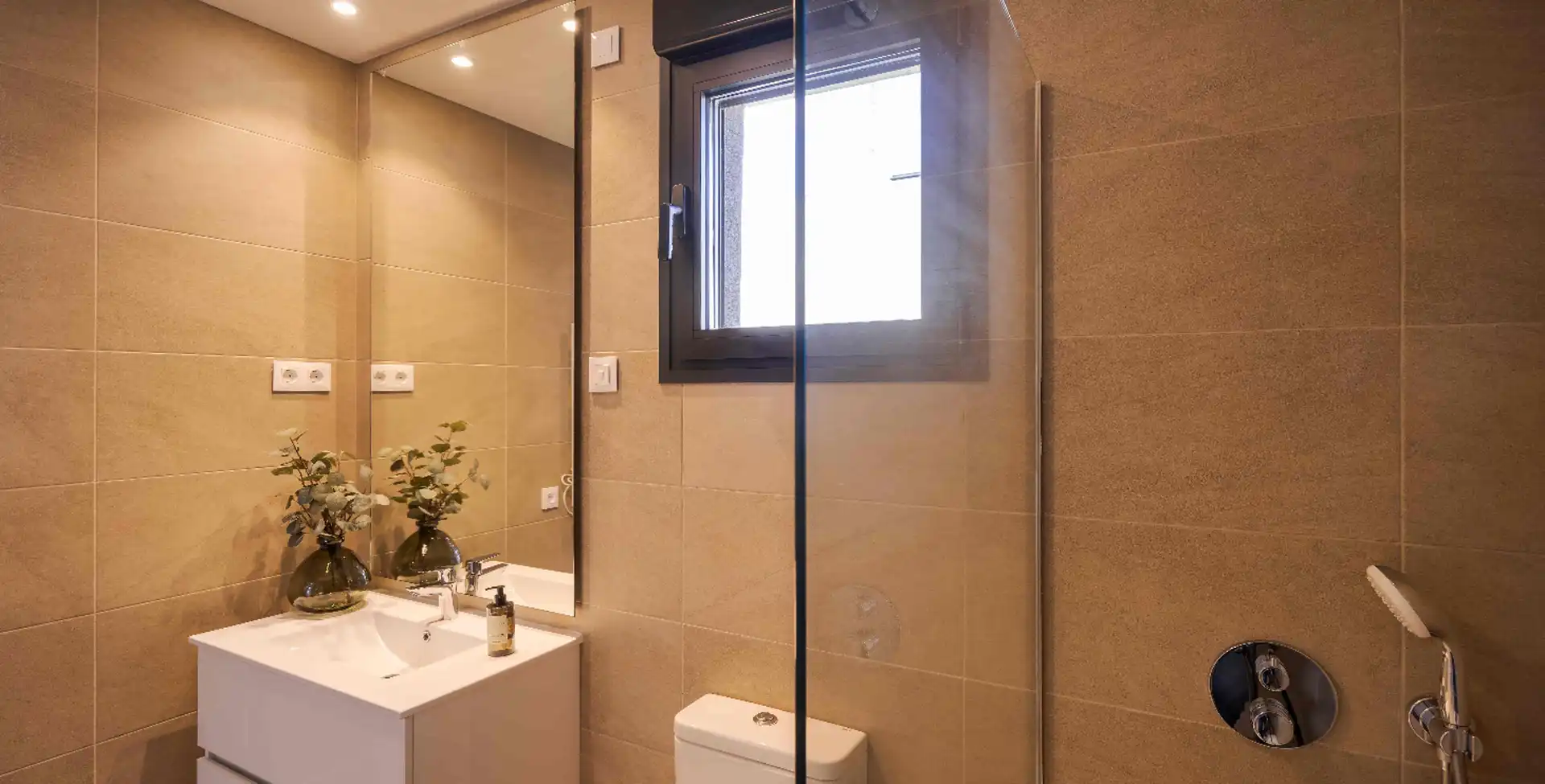 Badezimmer von Country house zum Verkauf in Llucmajor mit Klimaanlage, Heizung und Terrasse