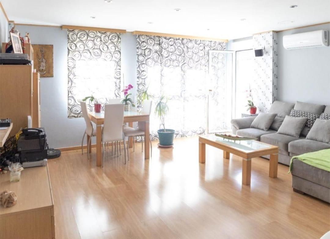Living room of Flat for sale in Alcoy / Alcoi  with Heating, Terrace and Storage room