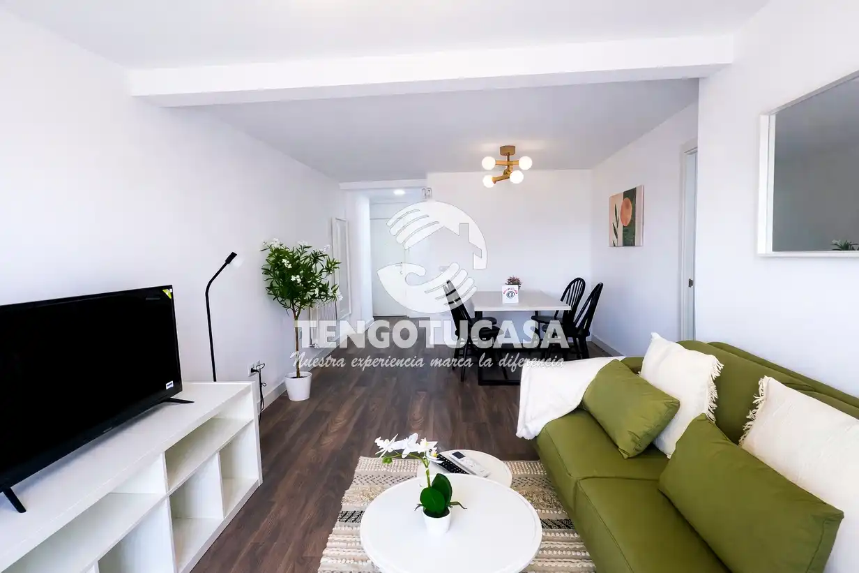 Sala d'estar de Pis en venda en Madrid amb Aire condicionat, Calefacció i Terrassa