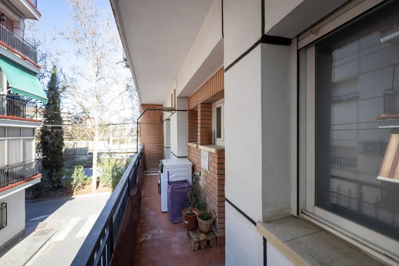 Balcony of Flat for sale in Granada  with Parquet flooring, Terrace and Washing machine