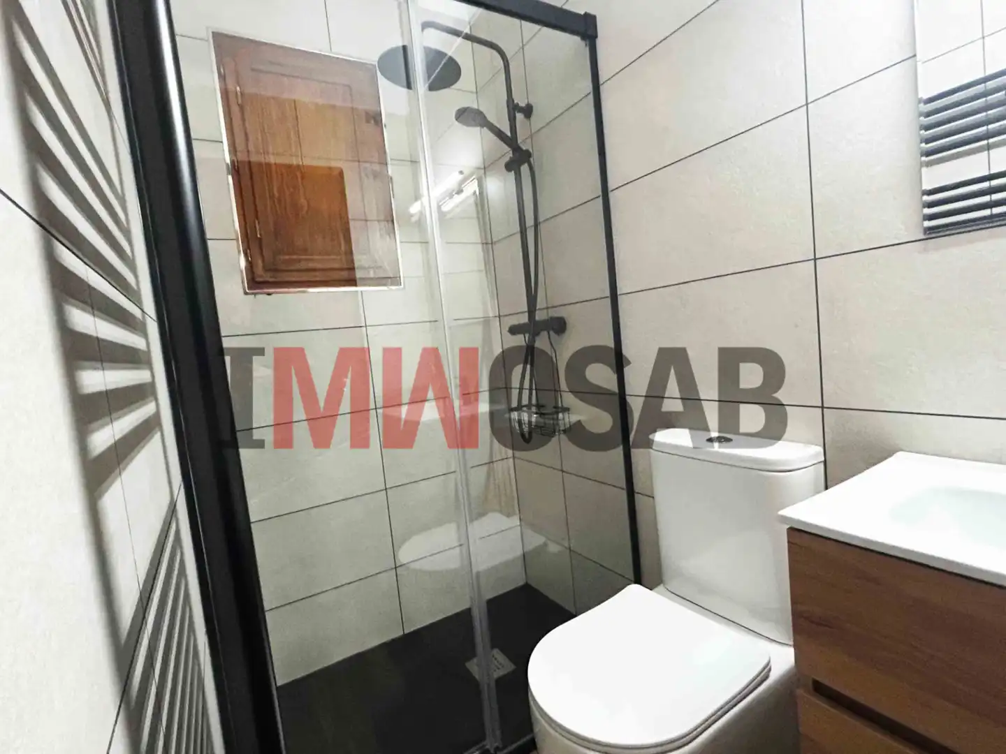 Baño de Casa o chalet de alquiler en Sant Agustí de Lluçanès con Calefacción, Jardín privado y Terraza