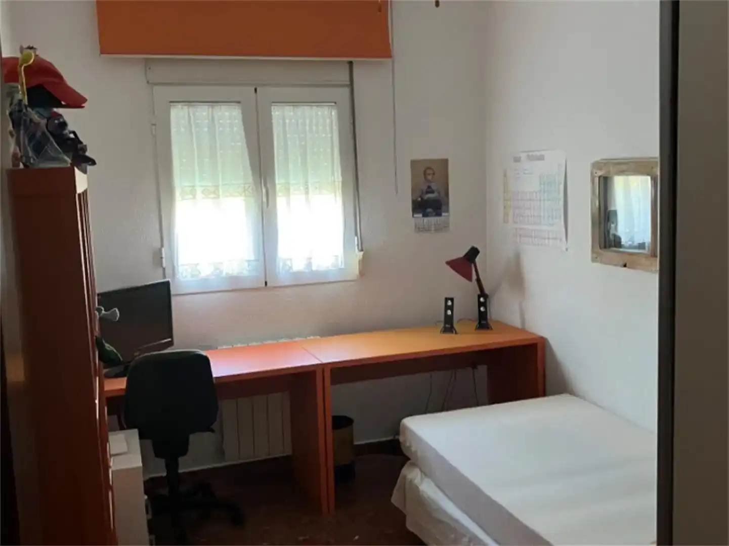 Dormitori de Casa o xalet en venda en Constantina amb Aire condicionat, Jardí privat i Traster