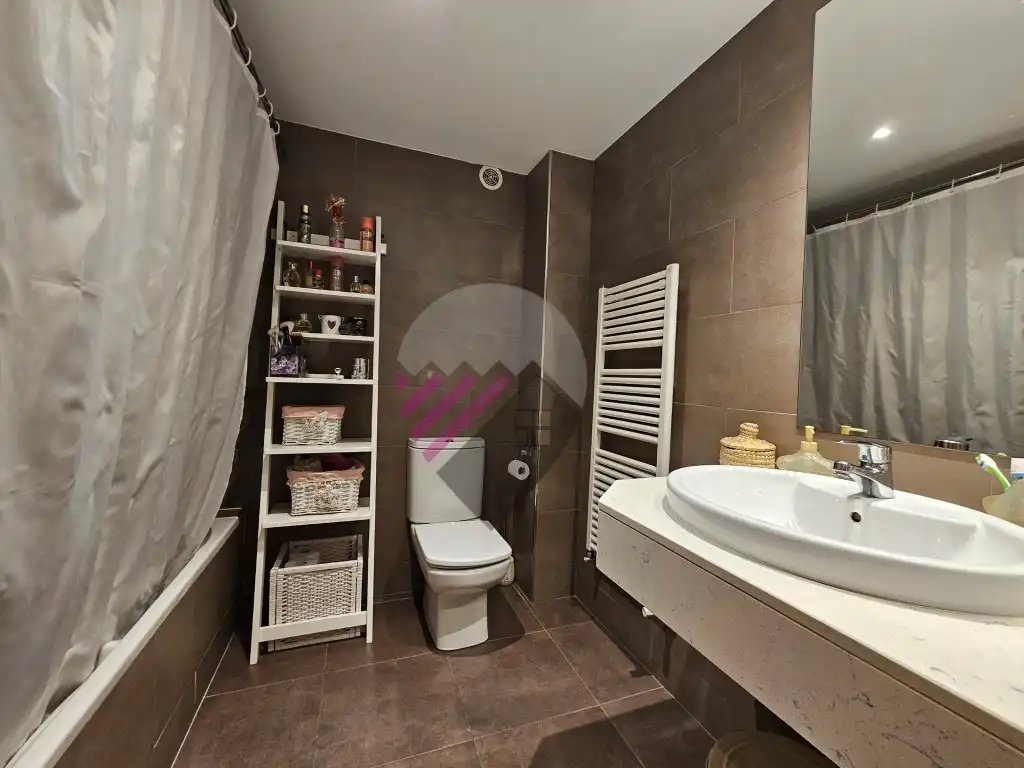 Flat with terrace for sale in Avinguda de Sant Antoni, imagen 17