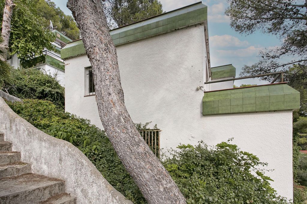 Exterior view of Duplex for sale in Canyelles