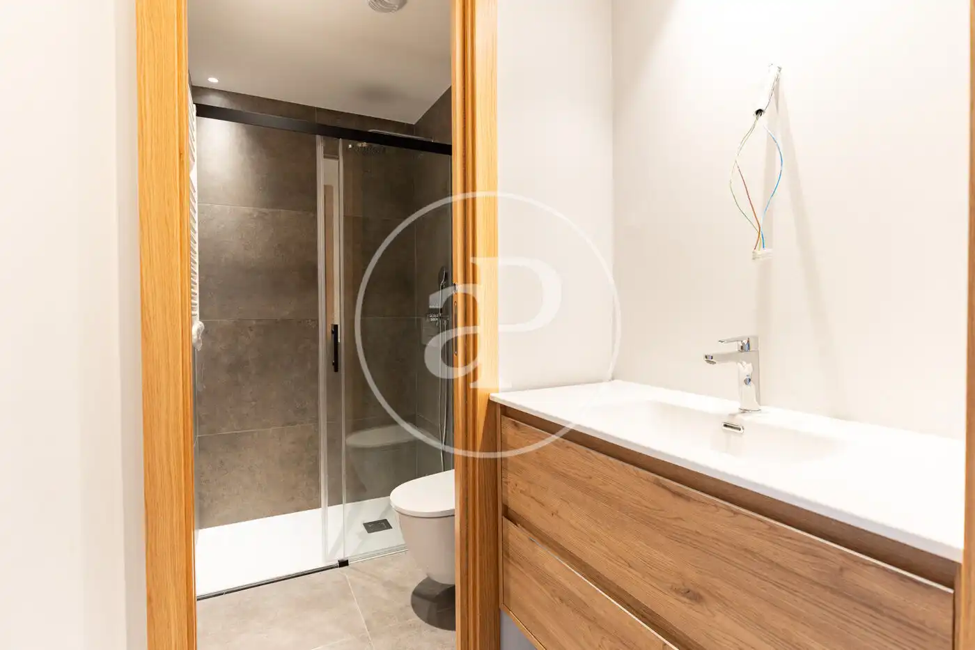 Bathroom of Flat for rent in Sant Cugat del Vallès  with Heating, Terrace and Balcony