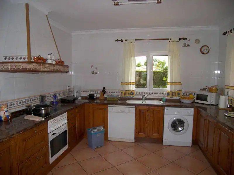 Villa con terrazza in vendita a Marisol Park - Ortembach - Los Almendros, imagen 6