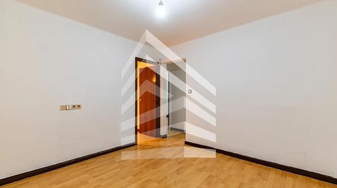 Foto 4 de Piso en venta en Calle de Juan Valera, La Salut, Badalona
