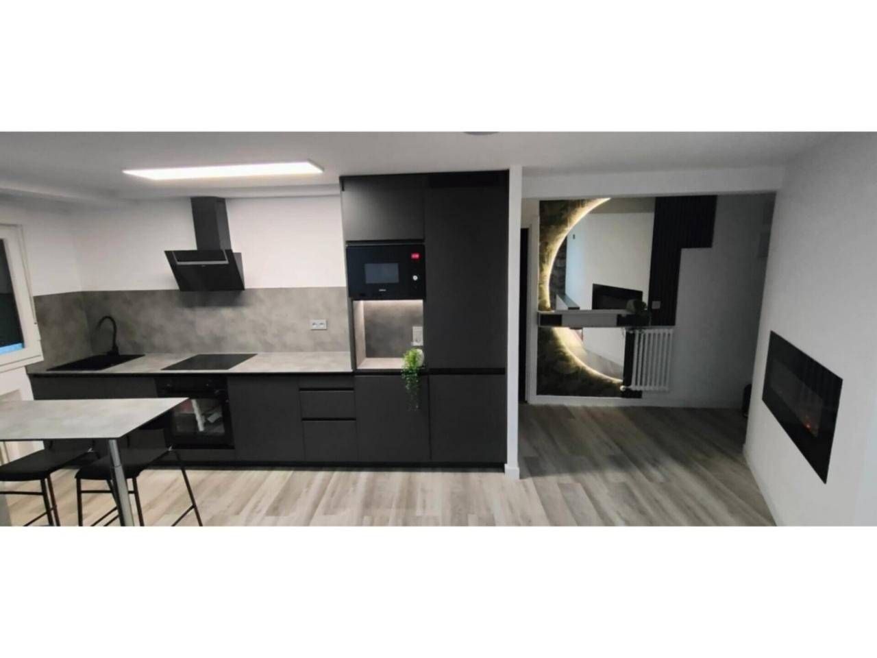 Cuina de Apartament en venda en Sa Pobla amb Aire condicionat, Terrassa i Balcó