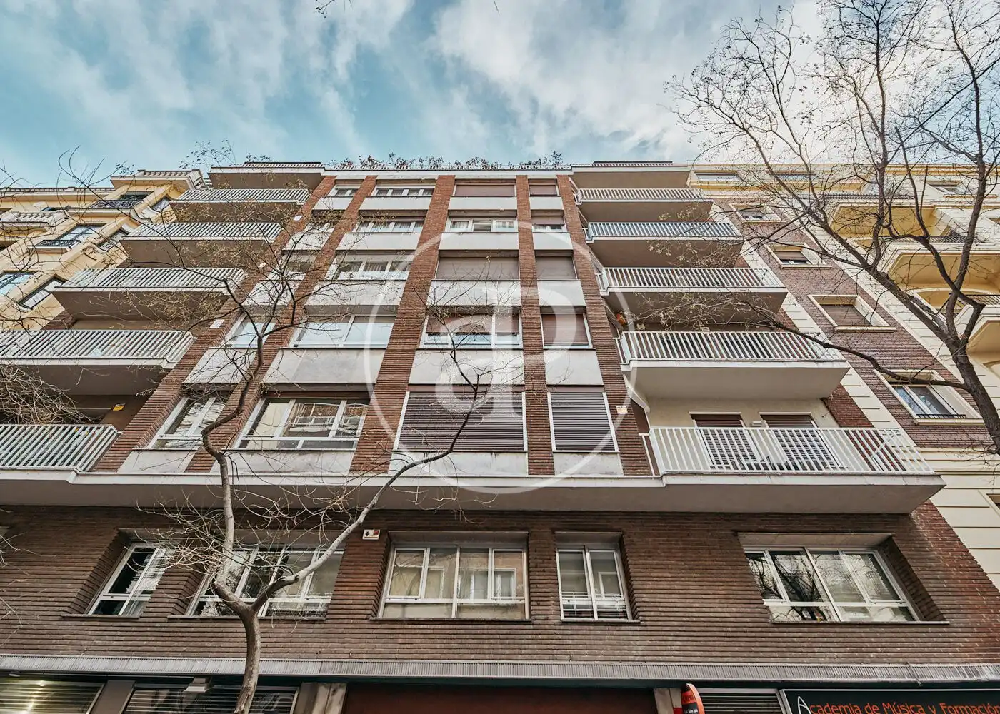 Außenansicht von Wohnung zum Verkauf in Madrid mit Klimaanlage, Heizung und Terrasse