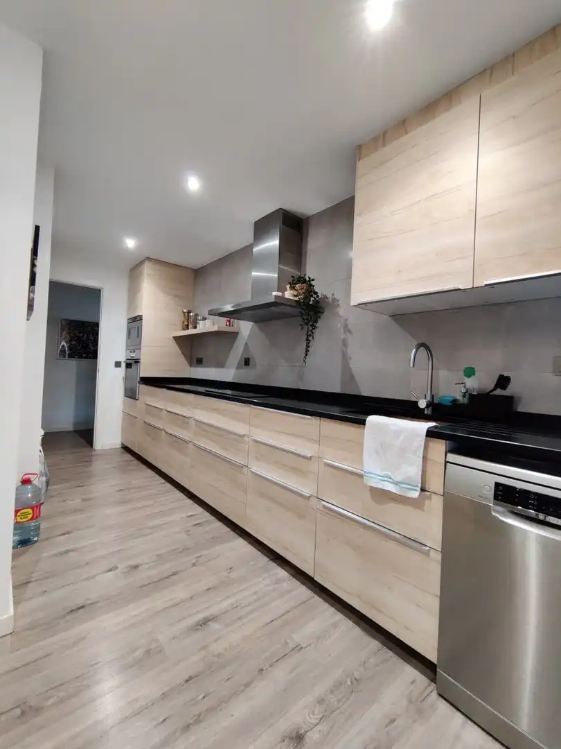 Cuina de Pis en venda en Algeciras amb Aire condicionat i Traster