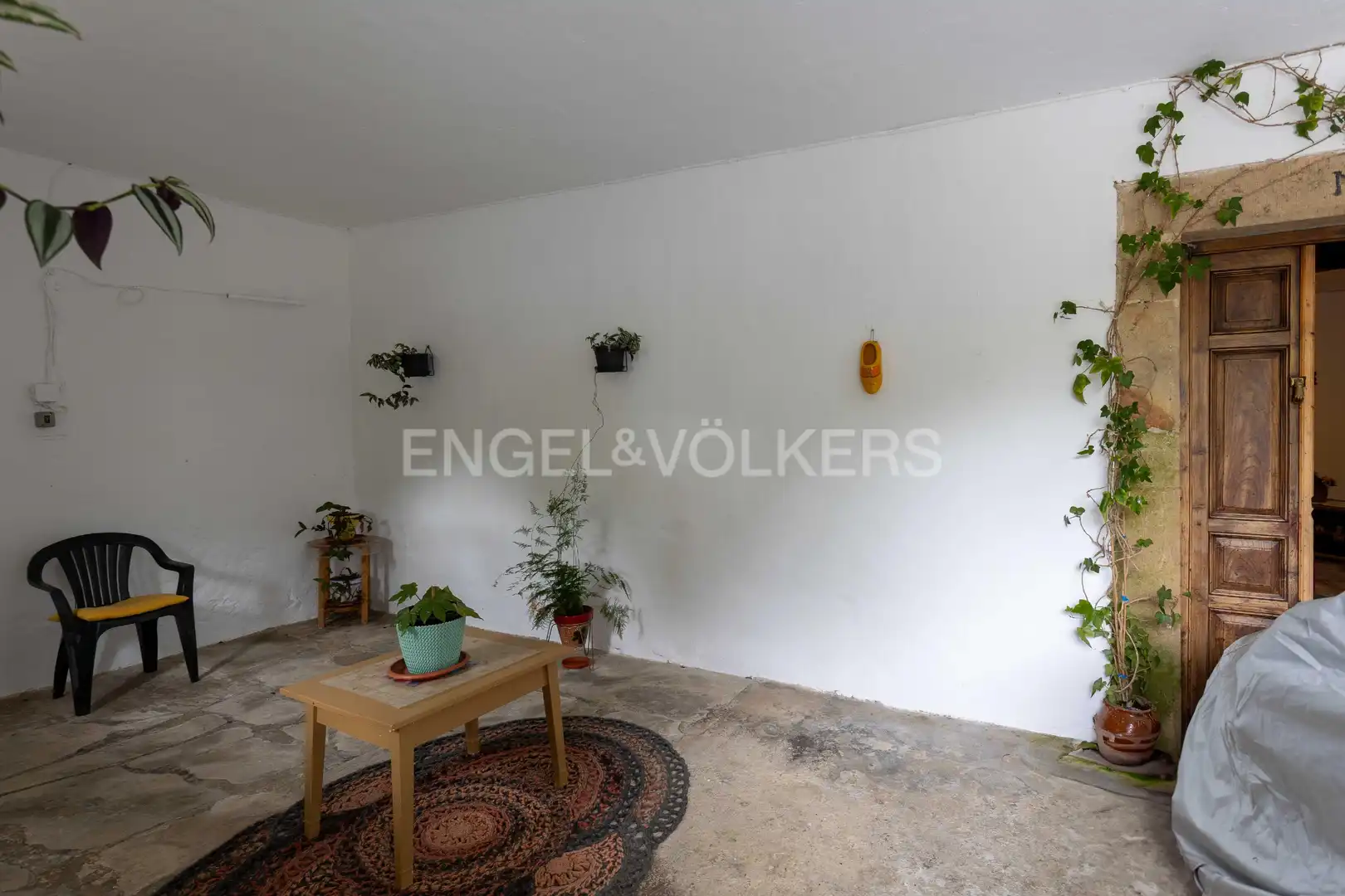 Finca rústica en venta en Entrambasaguas con Calefacción, Jardín privado y Balcón