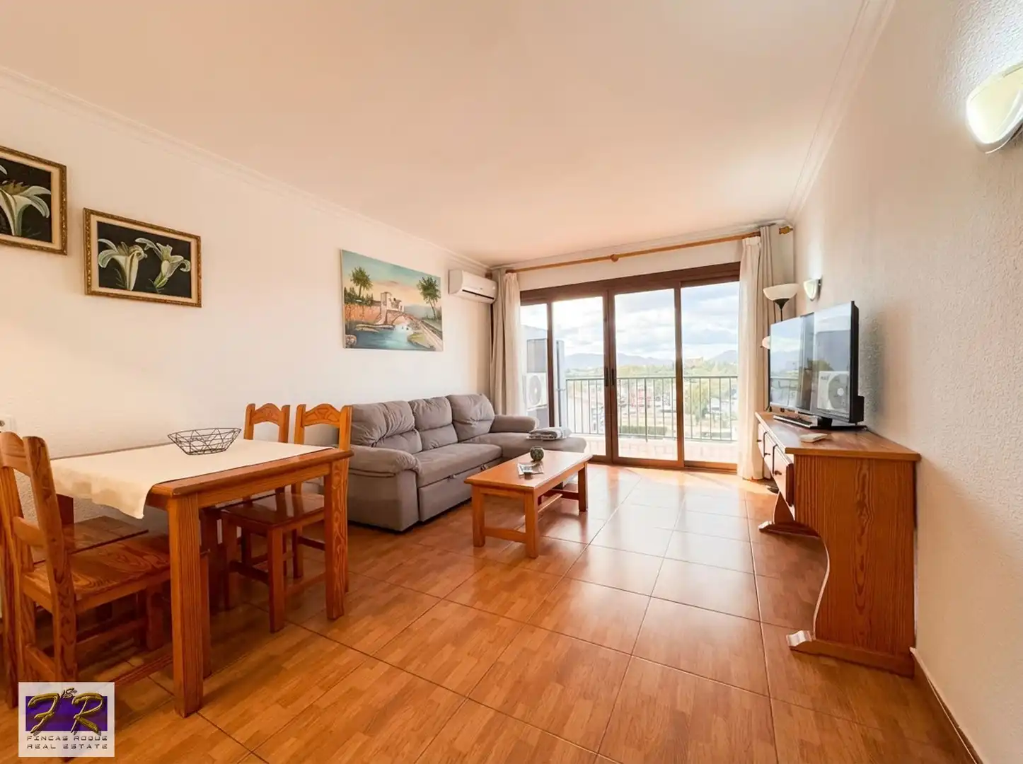 Sala de estar de Piso en venta en Alcúdia con Aire acondicionado, Terraza y Piscina