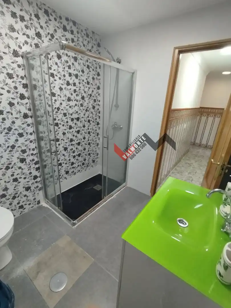 Badezimmer von Wohnung zum Verkauf in Sonseca mit Terrasse