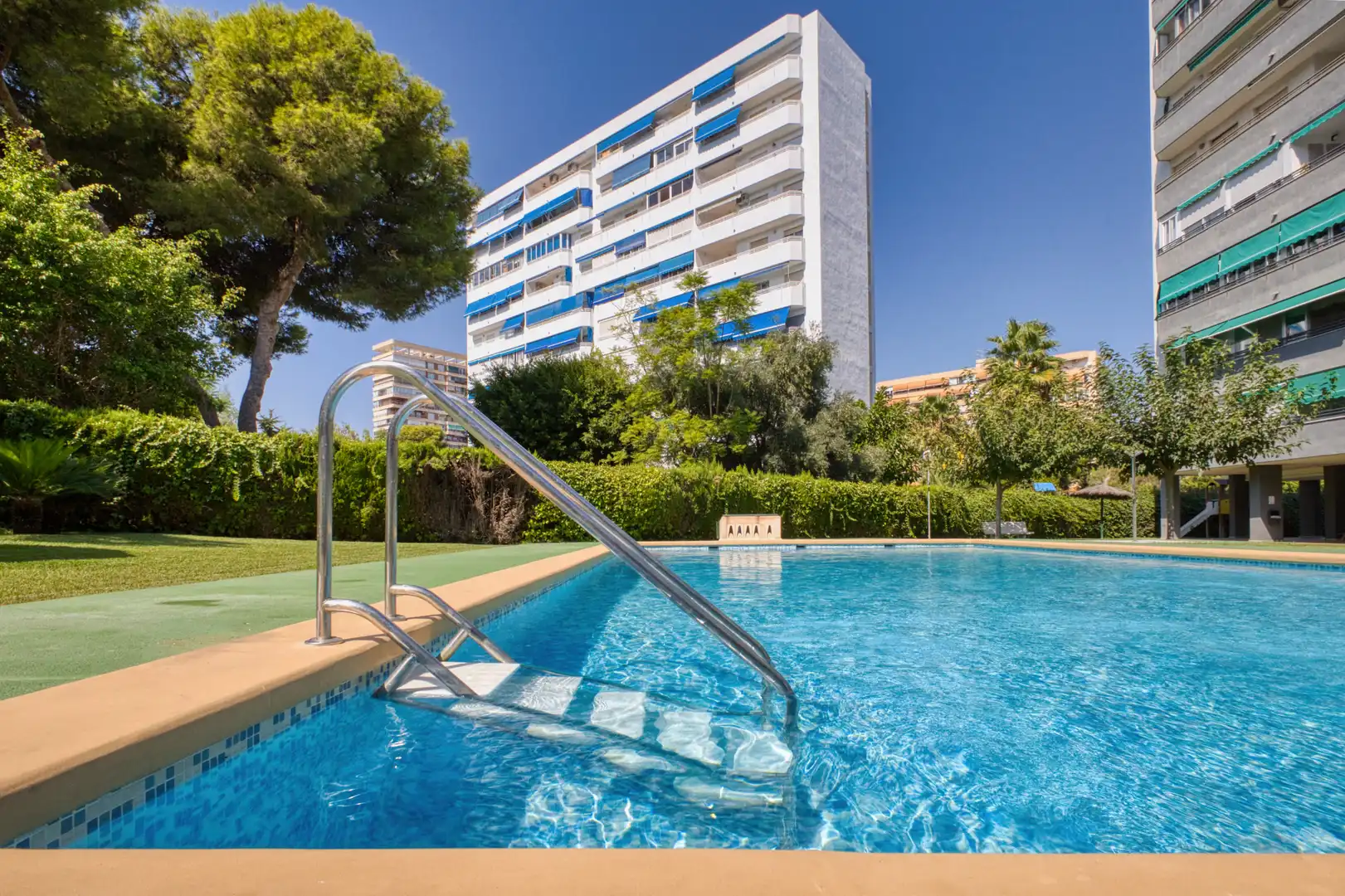 Pis amb piscina de lloguer a Carrer Anguila, imagen 44