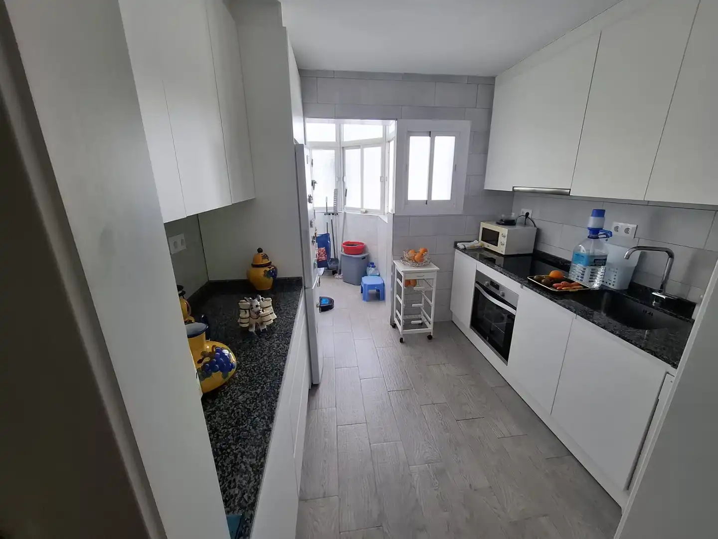 Kitchen of Flat for sale in Fuengirola  with Air Conditioner and Terrace
