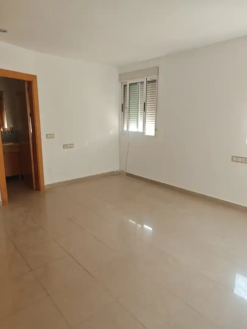 Dormitori de Casa o xalet en venda en  Murcia Capital amb Aire condicionat, Piscina i Balcó