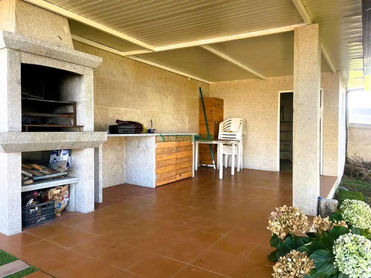 Terraza de Casa o chalet en venta en Oia con Calefacción, Jardín privado y Trastero