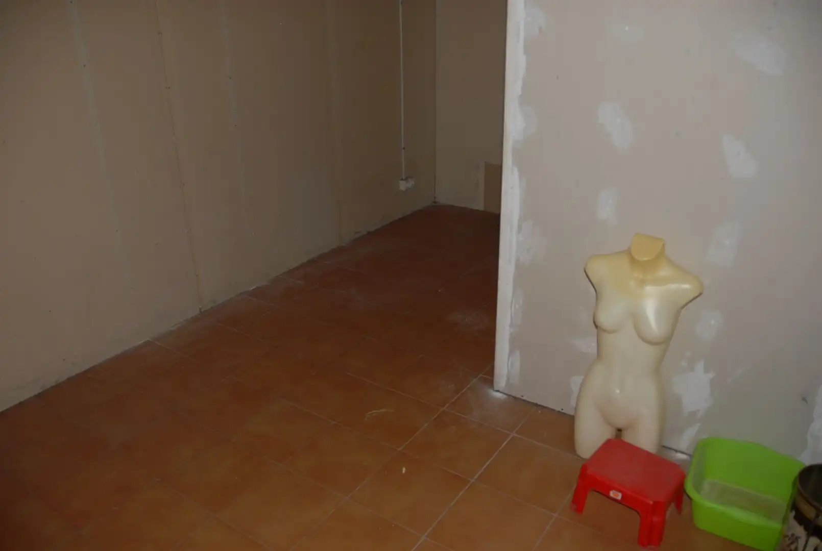 Local comercial en alquiler en Pere Badia, imagen 5
