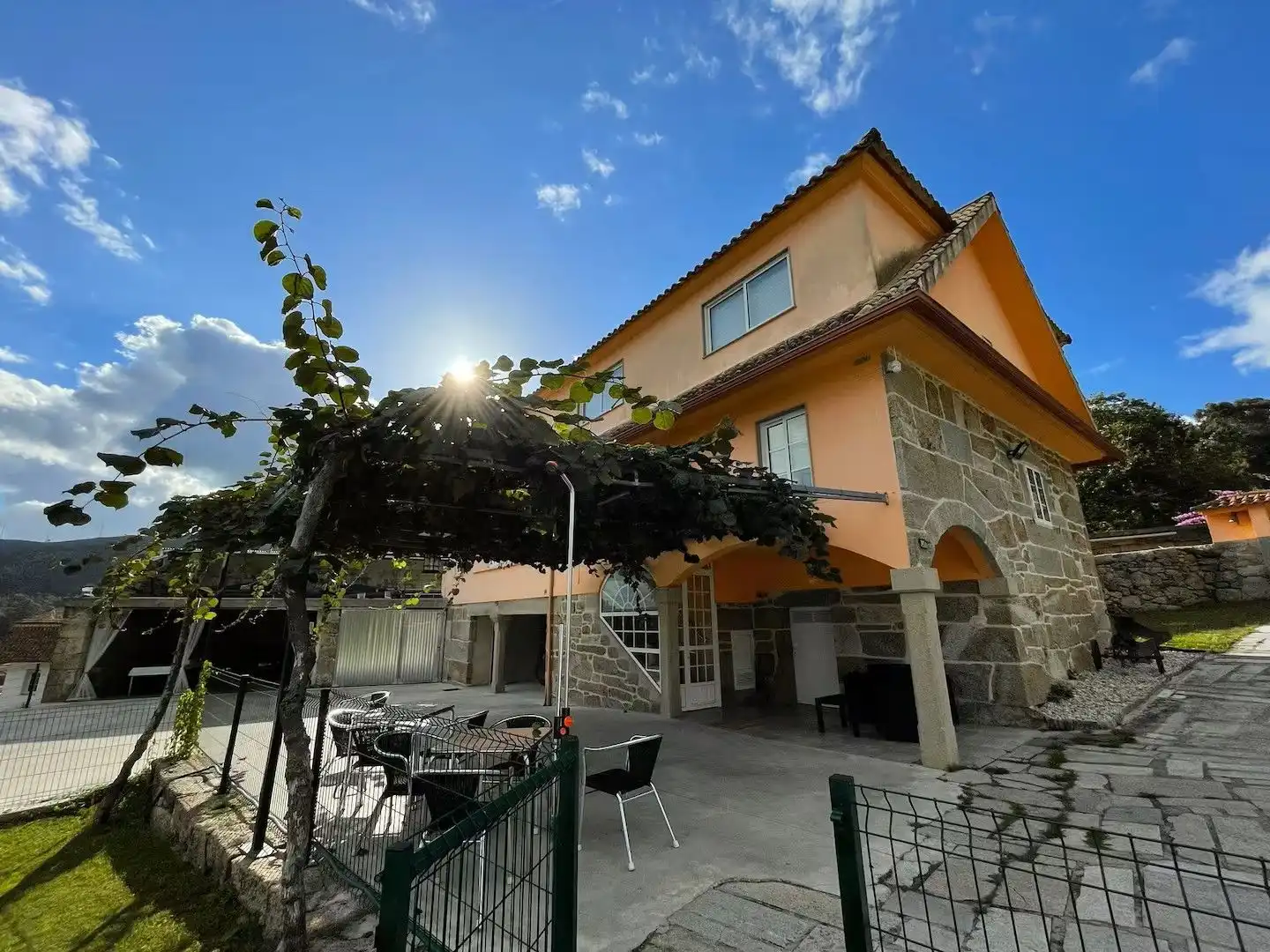 Haus mit Garten zum Verkauf in Barrio Fraguas - O Teso, imagen 2