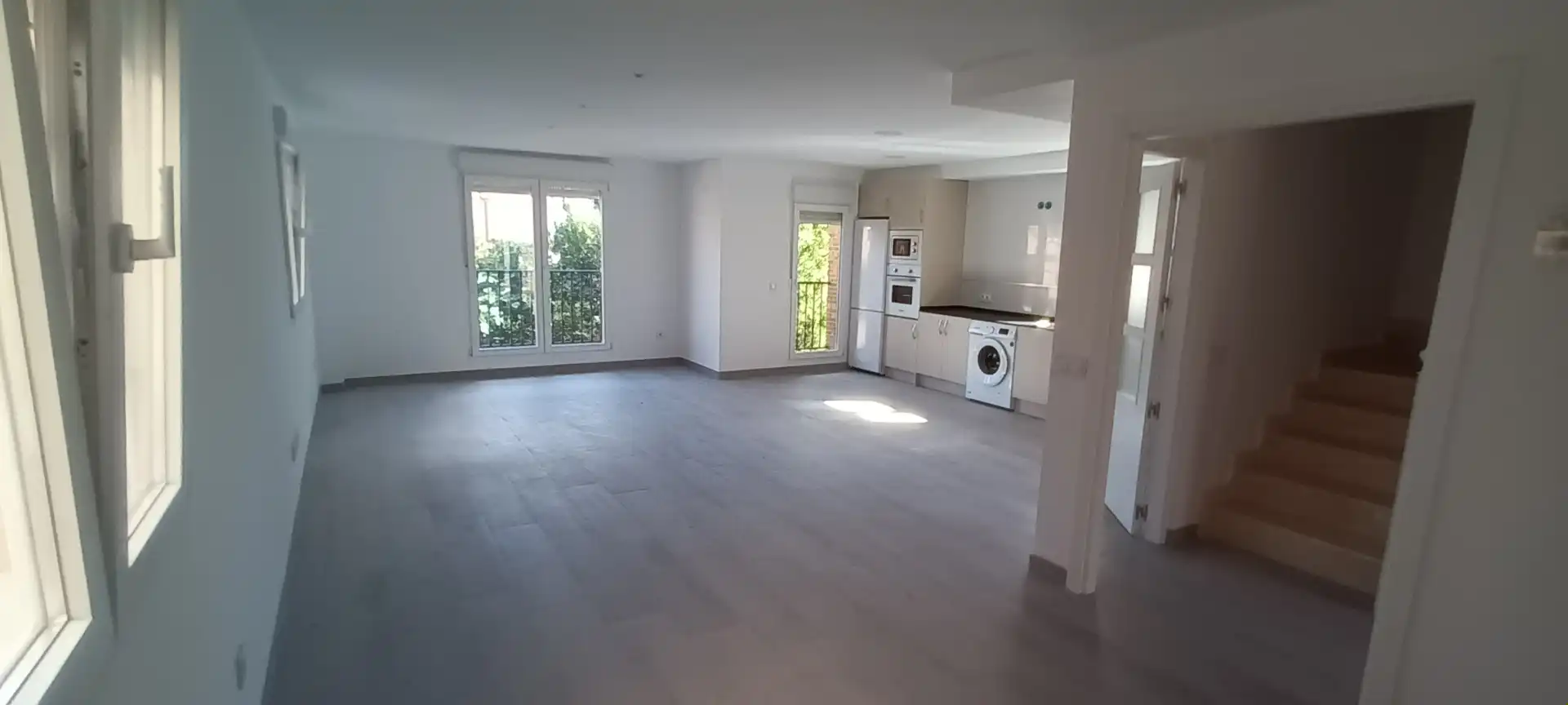 Sala d'estar de Casa o xalet de lloguer en La Lastrilla  amb Aire condicionat, Calefacció i Jardí privat