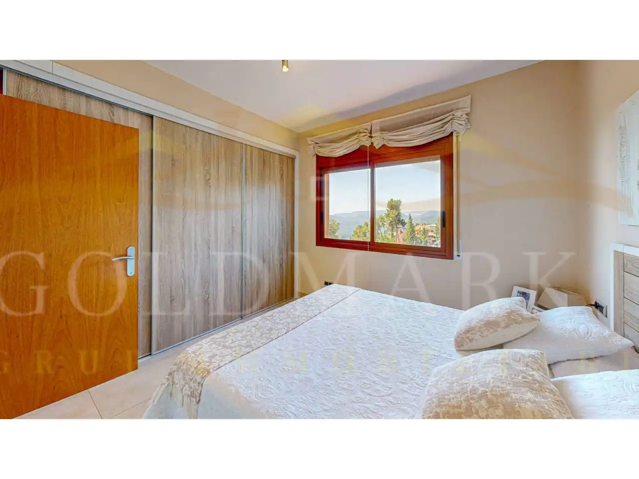 Casa amb piscina en venda a Calle Segre 27, imagen 126