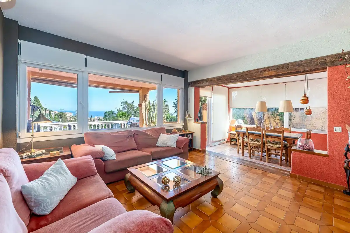 Living room of Houses for sale in Benalmádena  with Air Conditioner, Private garden and Terrace