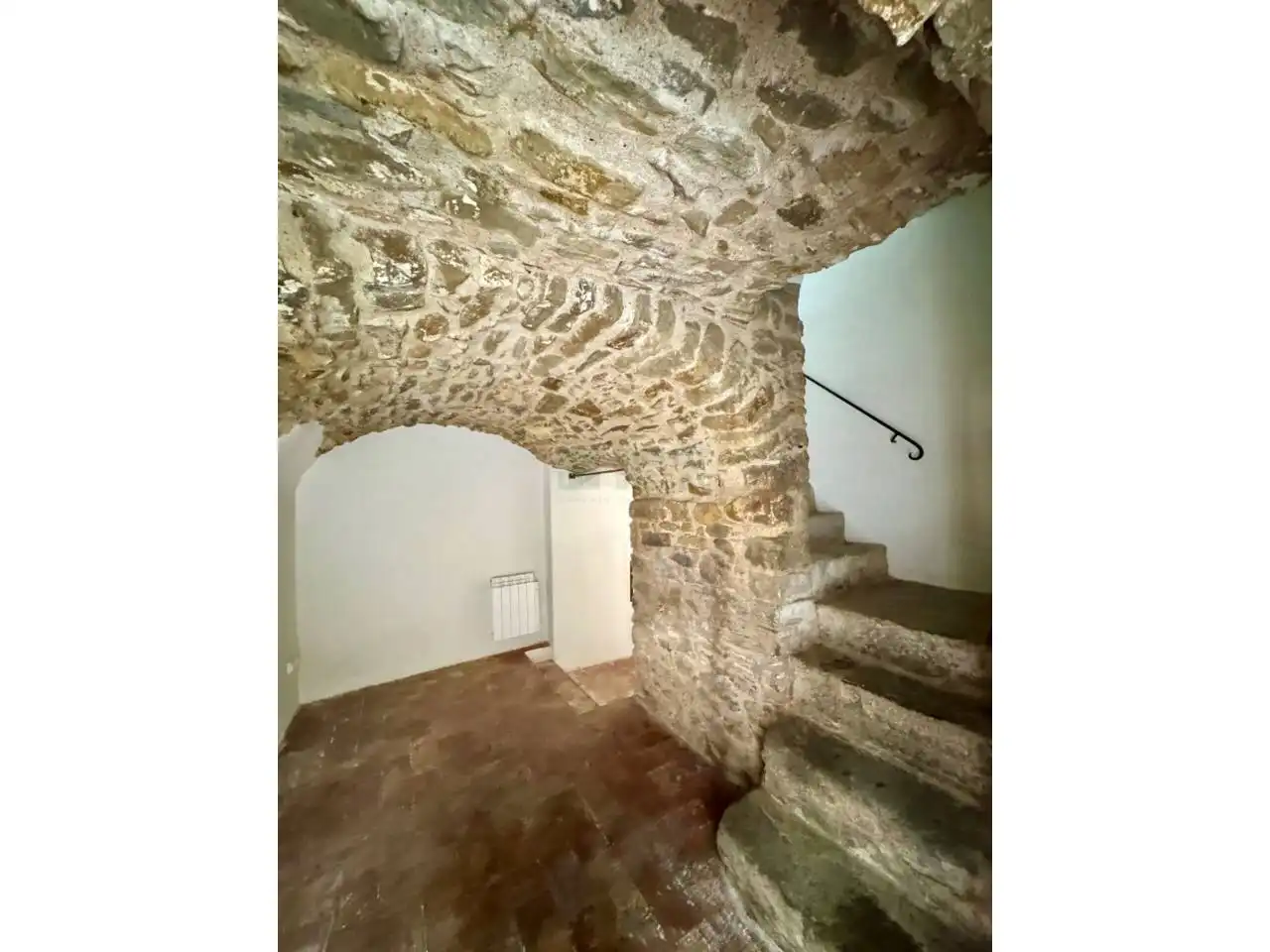 Country homes for sale in Colomers, Girona