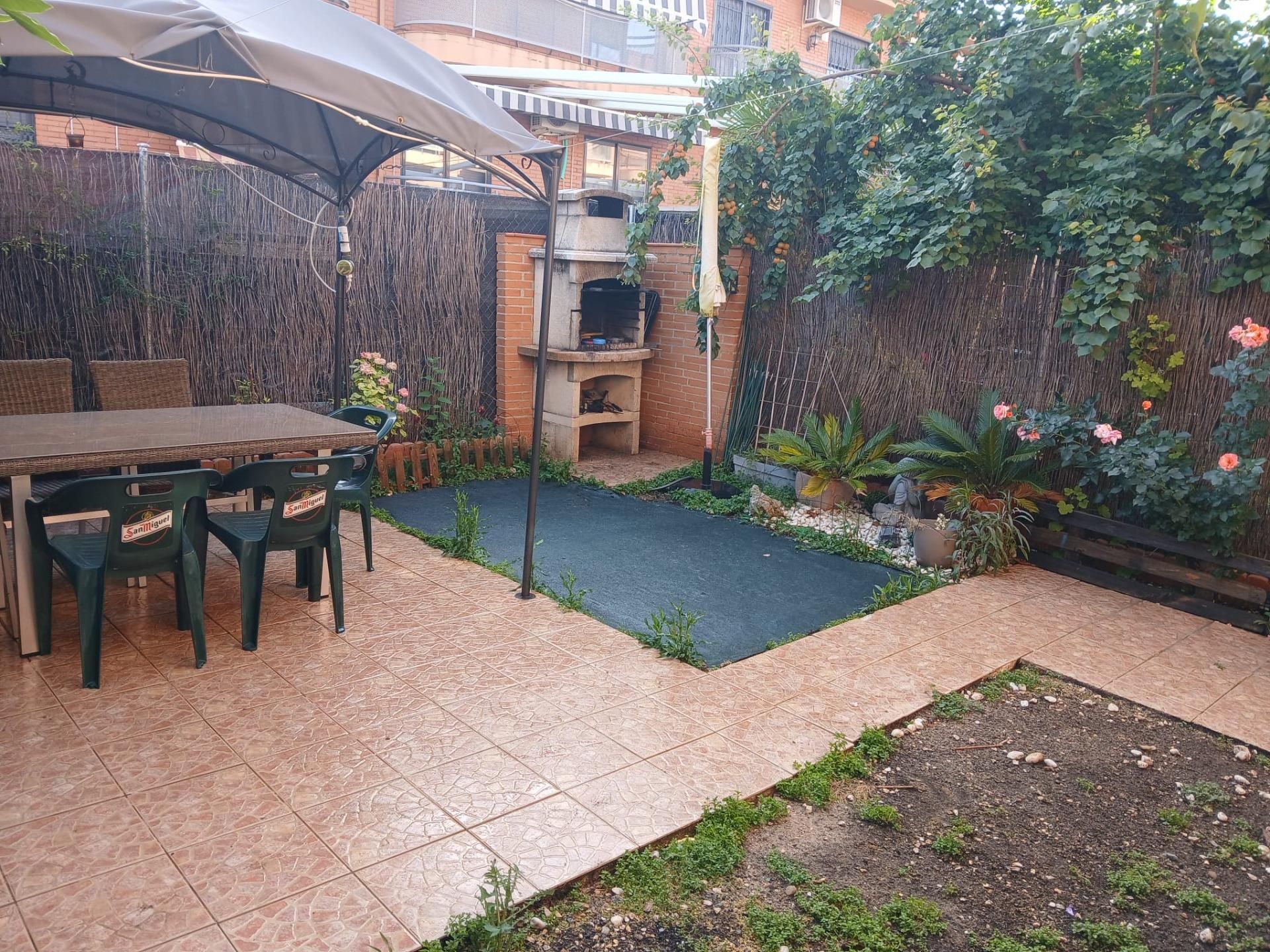 Garden of Single-family semi-detached for sale in Seseña  with Heating, Private garden and Terrace