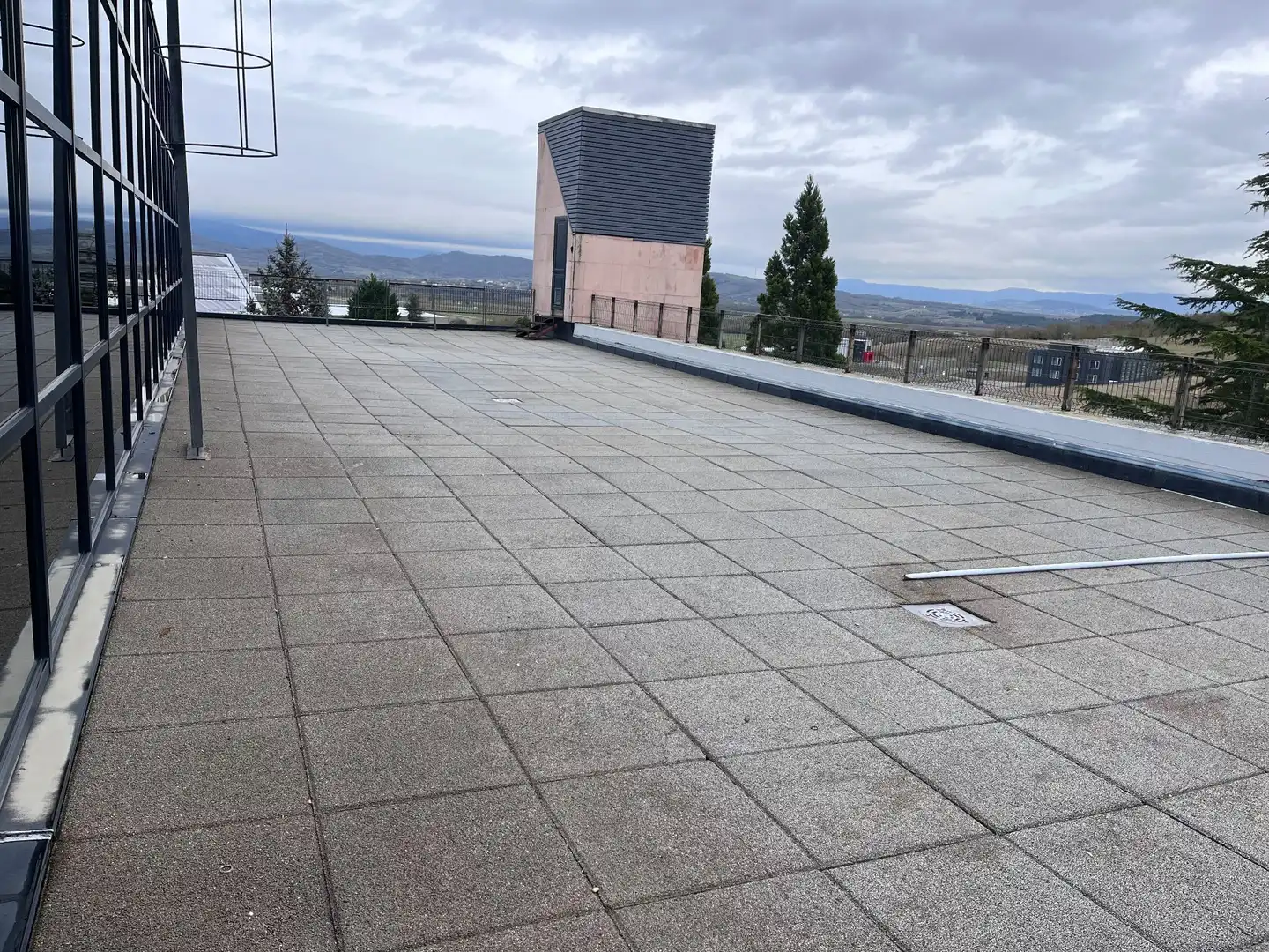 Terrasse von Büro zum Verkauf in Vitoria - Gasteiz mit Heizung