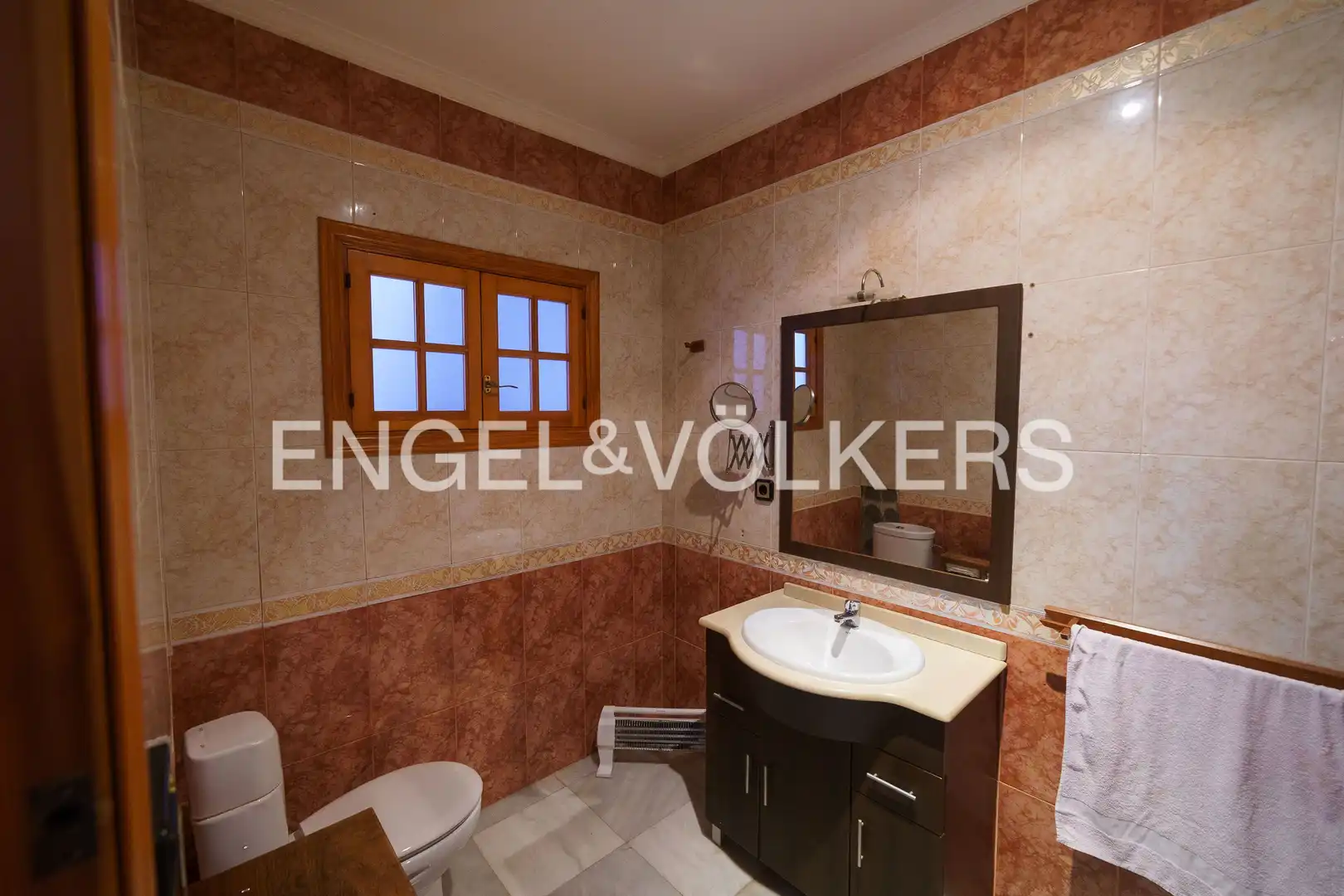 Bathroom of Houses for sale in Puerto Real  with Heating, Private garden and Terrace