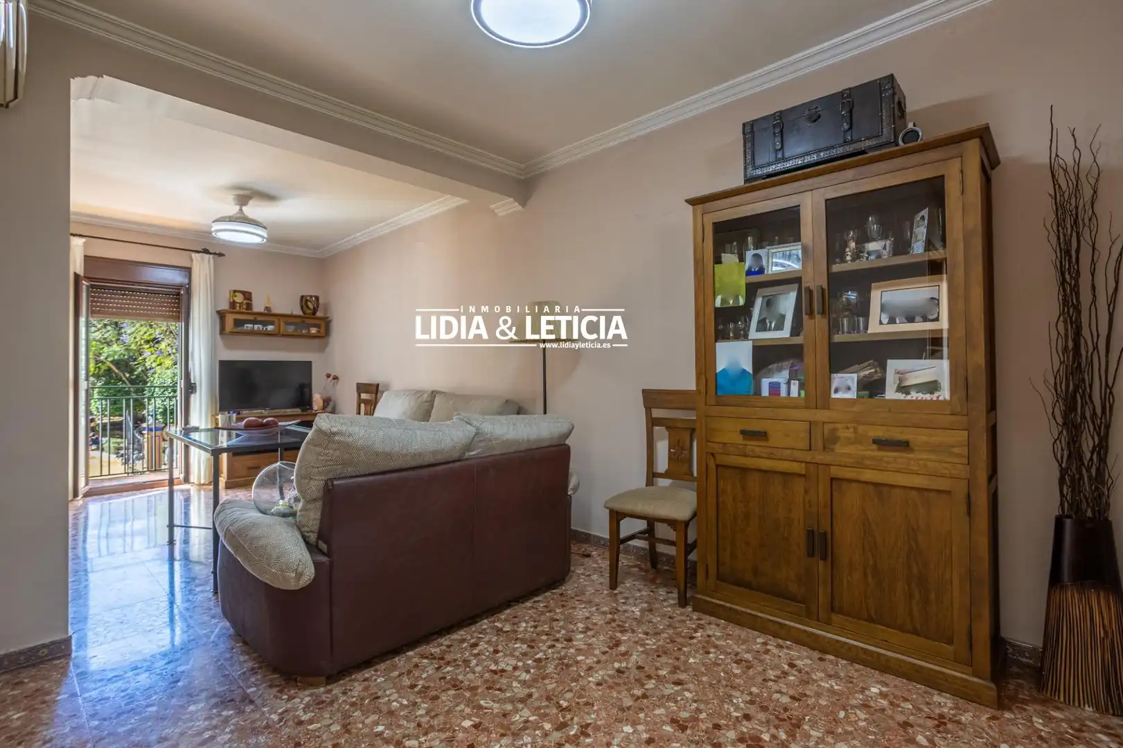 Sala d'estar de Casa o xalet en venda en Alcalá de Guadaira amb Aire condicionat, Calefacció i Terrassa