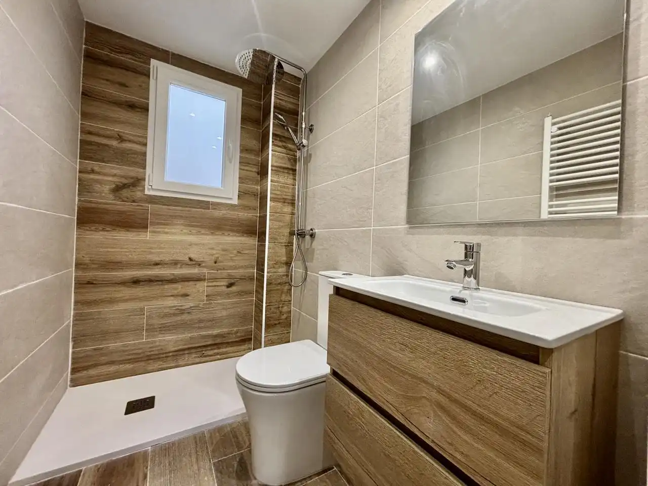 Piso con ascensor en venta en Calle de Eugenia Bueso, imagen 25