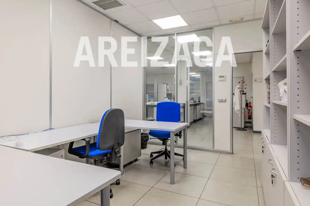 Oficina de alquiler en Donostia - San Sebastián  con Aire acondicionado y Calefacción