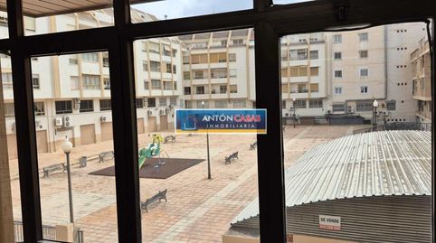 Foto 2 de Oficina en venda a Plaza de Toros - Avenida Chapí - Trinquete, Elda