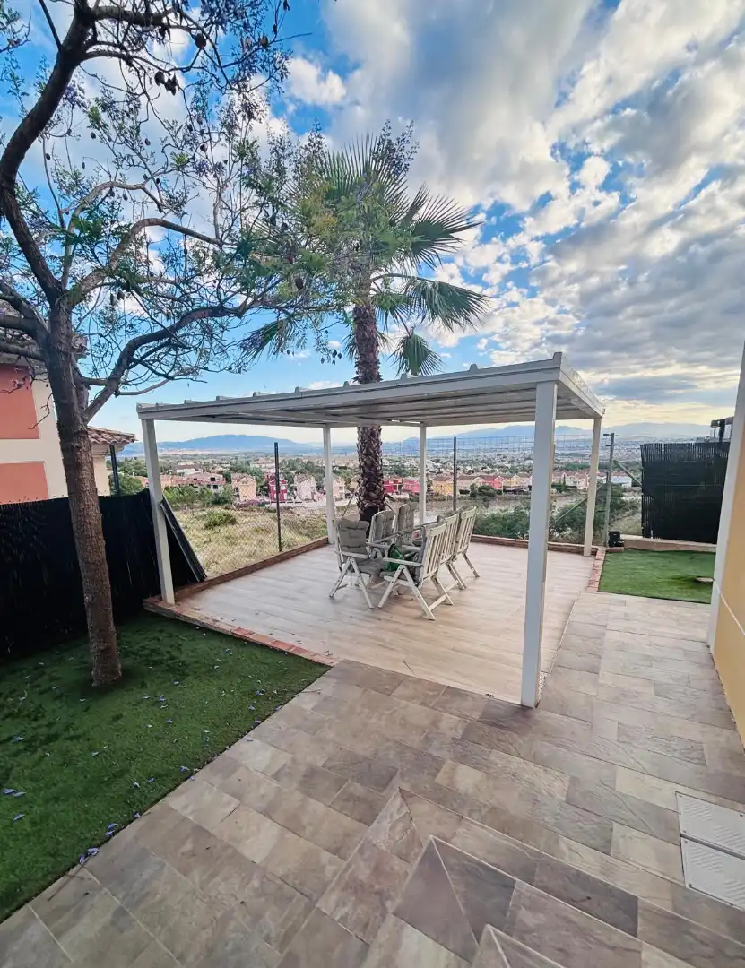 Terrassa de Casa adosada de lloguer en Molina de Segura amb Aire condicionat, Jardí privat i Moblat