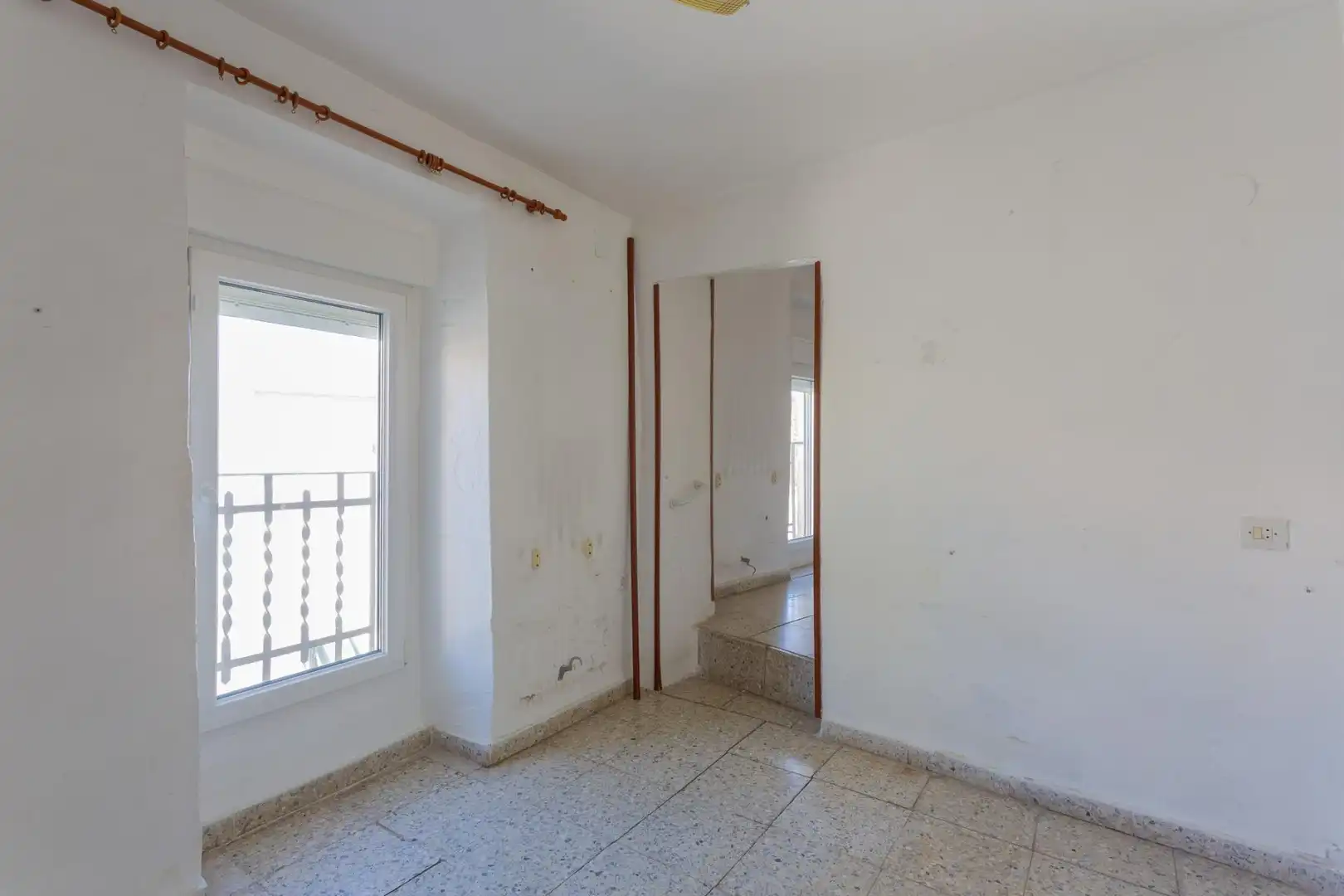 Country homes for sale in Escúzar  with Heating