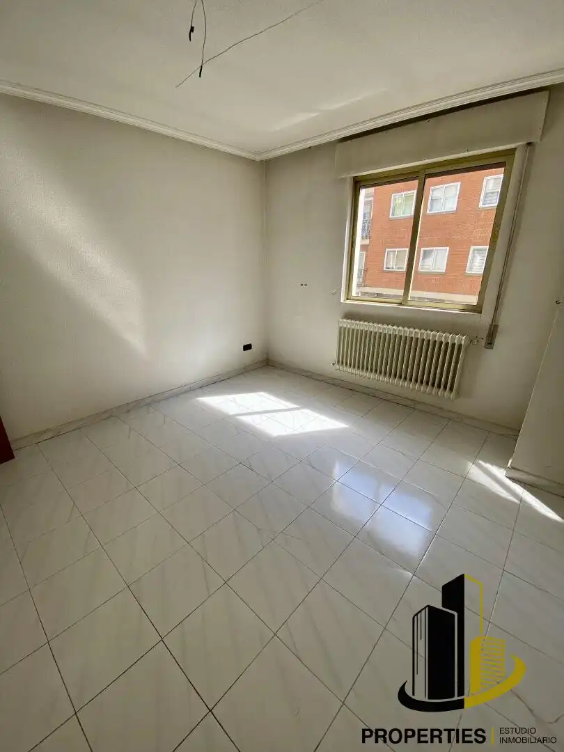 Bedroom of Flat for sale in Guijuelo