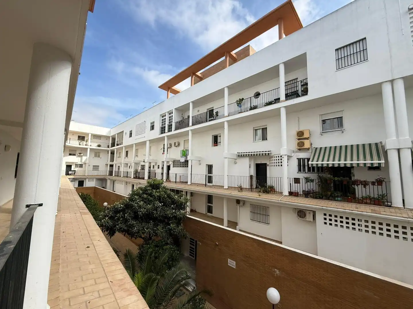 Vista exterior de Piso en venta en El Puerto de Santa María