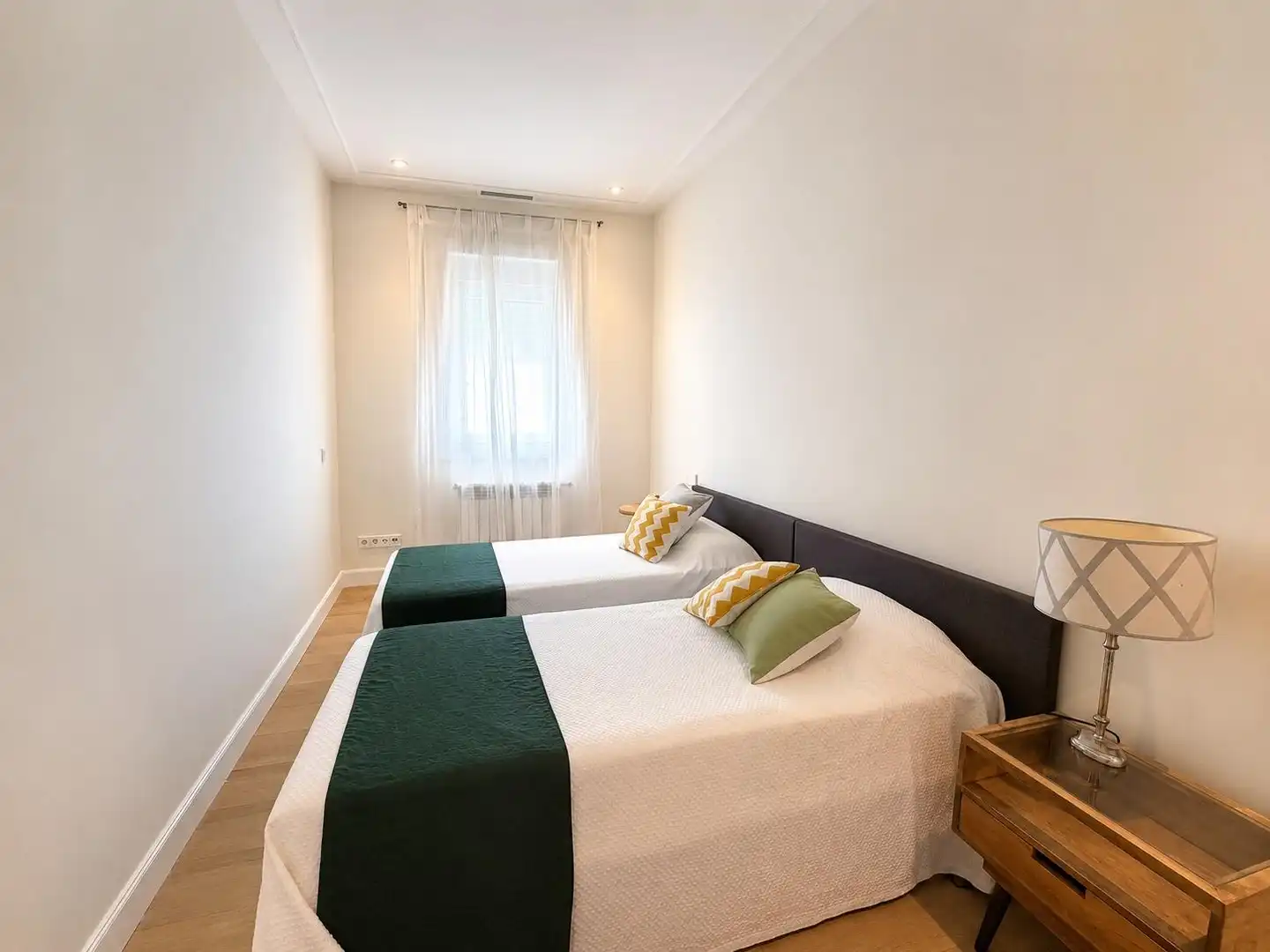 Appartamento con ascensore in affitto a Calle DOCTOR CASTELO, imagen 9