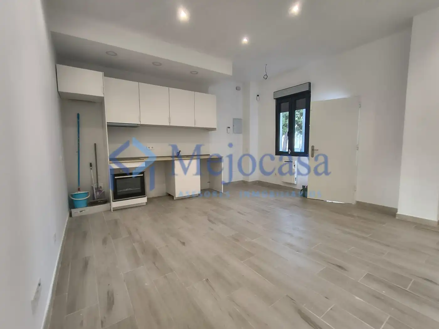 Wohnung mit Aufzug zum Verkauf in Calle de Medina de Pomar, imagen 2