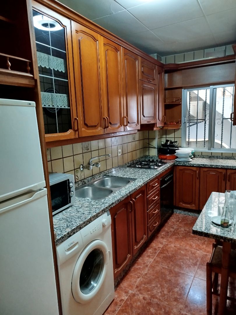 Cuina de Pis en venda en  Córdoba Capital amb Aire condicionat, Terrassa i Moblat